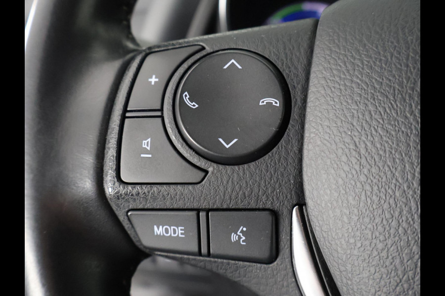 Toyota Auris Touring Sports 1.8 DYNAMIC NAVI DEALERAUTO GARANTIE 5-2028* CAMERA . TREKHAAK. KEYLESS START/STOP . CRUISE CONTROL