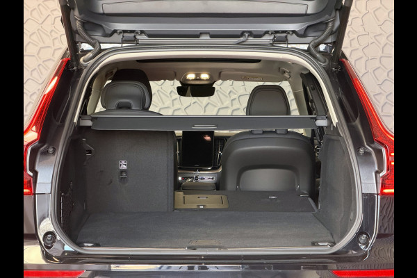 Volvo XC60 2.0 T6 AWD ULTRA DARK NW MODEL ELEK.TREKHAAK HARMAN KARDON HEADUP 360.CAM LEER SCHUIFDAK PHEV Plug in Hybrid ✅ Top Auto's Wijchen ,  Altijd een Ruim aanbod van Volvo's i  BUSINESS / CORE / BRIGHT / DARK / ULTRA DARK / PLUS DARK / BLACK EDITION  / ESSENTIAL / T6 / T8 ✅