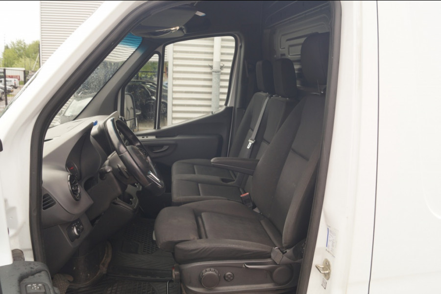 Mercedes-Benz Sprinter 516 CDI Automaat L2-H2 cat. N2 -2556kg laadvermogen-