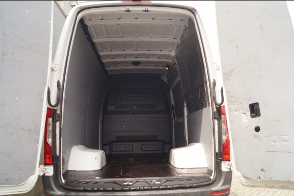 Mercedes-Benz Sprinter 516 CDI Automaat L2-H2 cat. N2 -2556kg laadvermogen-