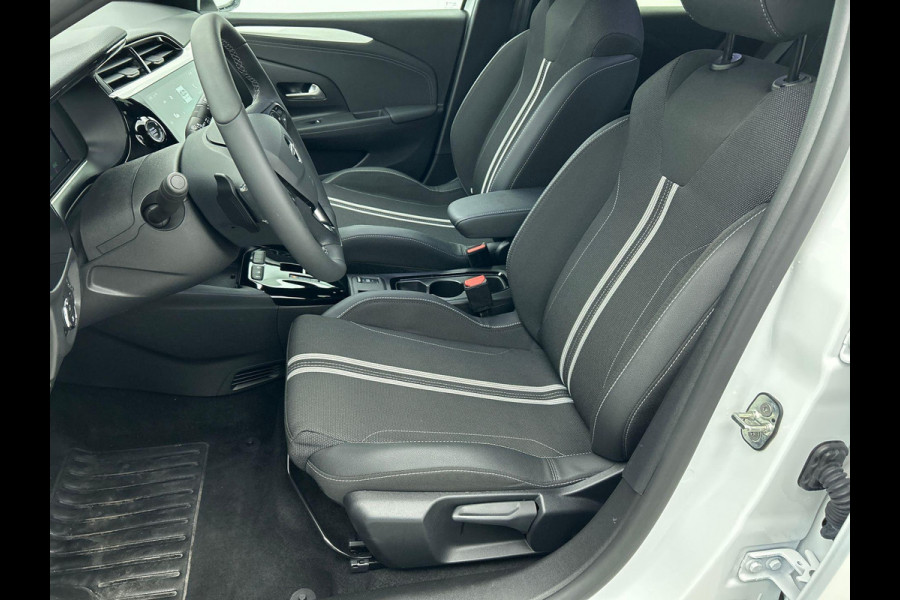 Opel Corsa 1.2 Turbo 136pk Hybrid GS Automaat Navigatie Apple Carplay/ Android Auto Camera Parkeersensoren Cruise Control Stoel- en stuurverwarming Airco Lichtmetalen velgen Getinte ramen