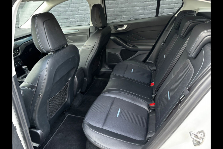 Ford Focus 1.0 EcoBoost Active Business PDC | STOELVER | LEDER | NAVI | KEYLESS