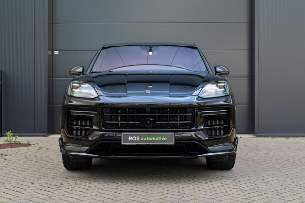 Porsche Cayenne Coupé 4.0 Turbo E-Hybrid GT | NAP! | TECHART | LICHTGEWICHT PAKKET | BURMESTER | 4WIELSTUURING | HUD | KERAMISCH |