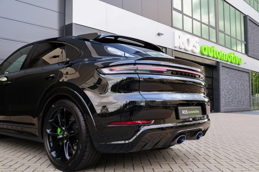 Porsche Cayenne Coupé 4.0 Turbo E-Hybrid GT | NAP! | TECHART | LICHTGEWICHT PAKKET | BURMESTER | 4WIELSTUURING | HUD | KERAMISCH |