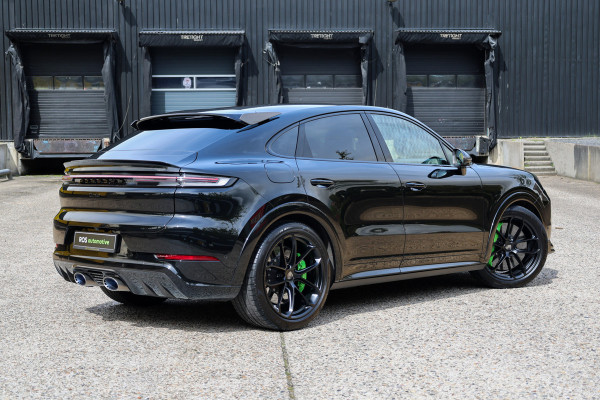 Porsche Cayenne Coupé 4.0 Turbo E-Hybrid GT | NAP! | TECHART | LICHTGEWICHT PAKKET | BURMESTER | 4WIELSTUURING | HUD | KERAMISCH |