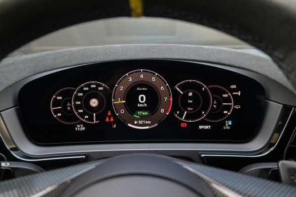 Porsche Cayenne Coupé 4.0 Turbo E-Hybrid GT | NAP! | TECHART | LICHTGEWICHT PAKKET | BURMESTER | 4WIELSTUURING | HUD | KERAMISCH |
