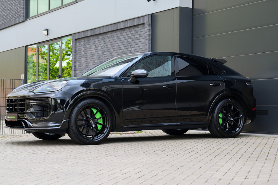 Porsche Cayenne Coupé 4.0 Turbo E-Hybrid GT | NAP! | TECHART | LICHTGEWICHT PAKKET | BURMESTER | 4WIELSTUURING | HUD | KERAMISCH |