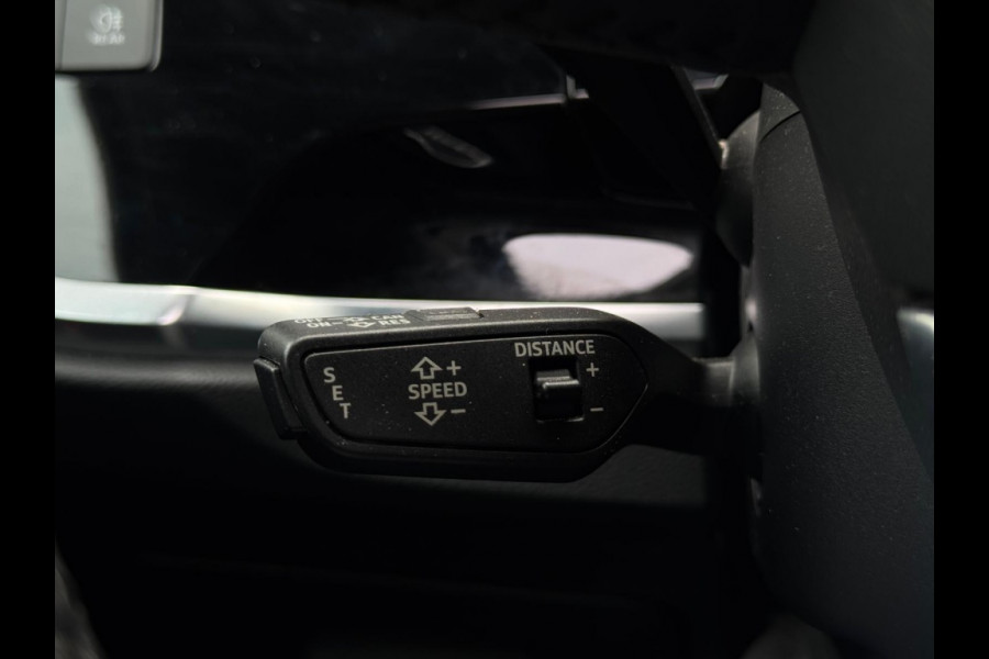 Audi Q3 35 TFSI 3x S Line PANORAMADAK NAVI LEDER LED SPORTVELGEN