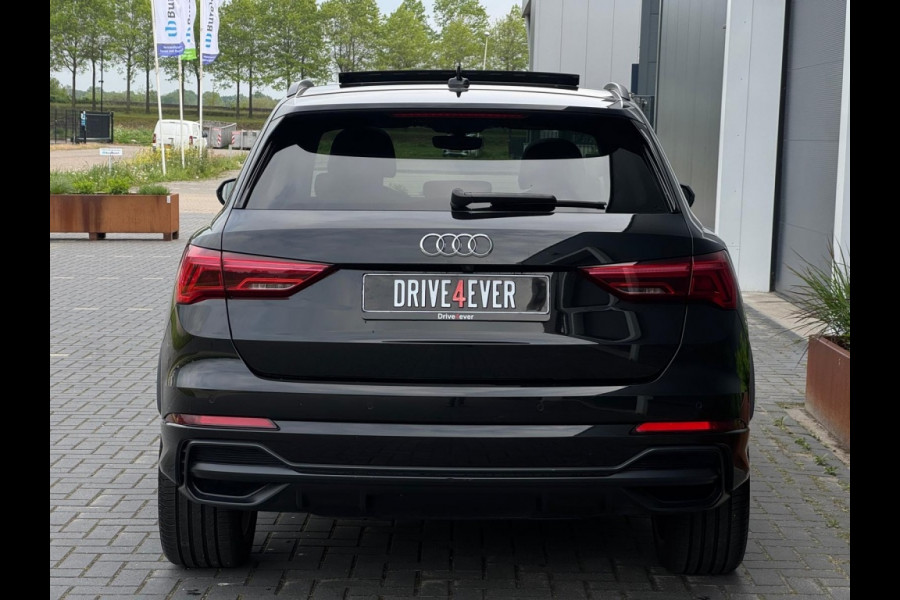 Audi Q3 35 TFSI 3x S Line PANORAMADAK NAVI LEDER LED SPORTVELGEN