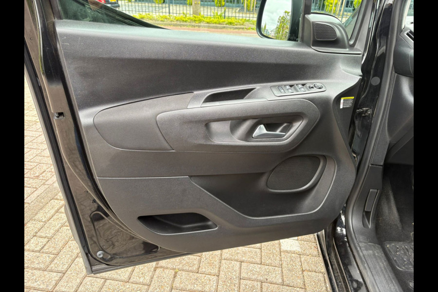 Opel Combo Life 1.2 turbo GARANTIE NIEUW-STAAT TREKHAAK!