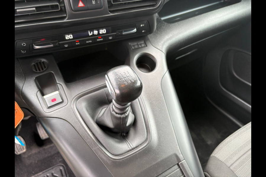 Opel Combo Life 1.2 turbo GARANTIE NIEUW-STAAT TREKHAAK!