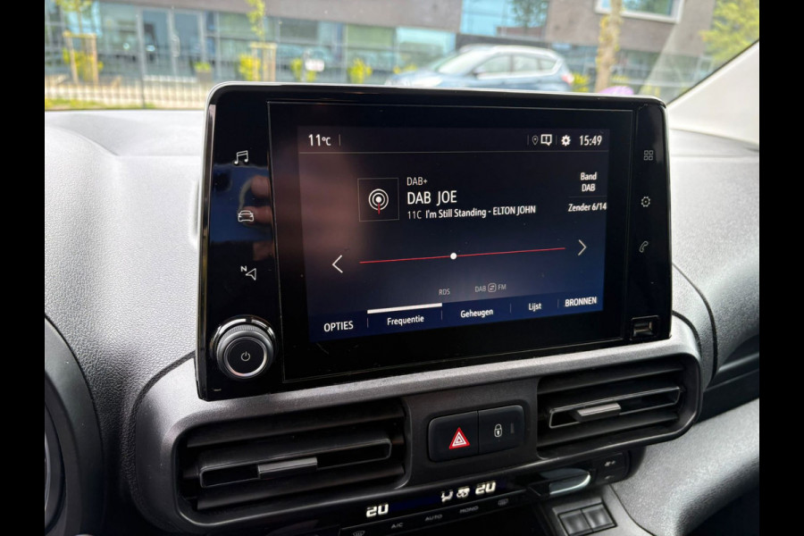 Opel Combo Life 1.2 turbo GARANTIE NIEUW-STAAT TREKHAAK!