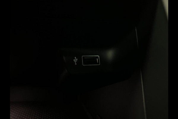 Volkswagen Polo 1.0 TSI R-Line | Led | Cruise | Clima | PDC
