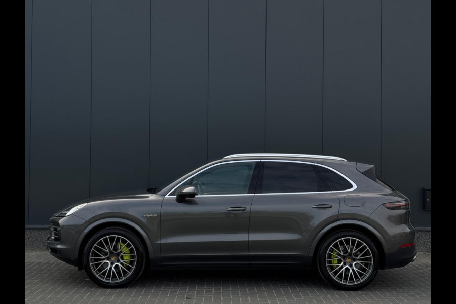 Porsche Cayenne 3.0 E-Hybrid M22 SPORTCHRONO 360 CAMERA LEDER LED