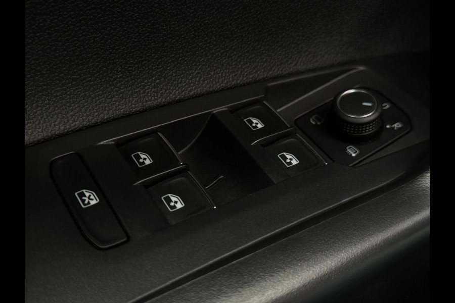 Volkswagen Taigo 1.0 R-Line DSG-7 | Camera | Parksens | Stoelverwarming | LED | ACC | Carplay