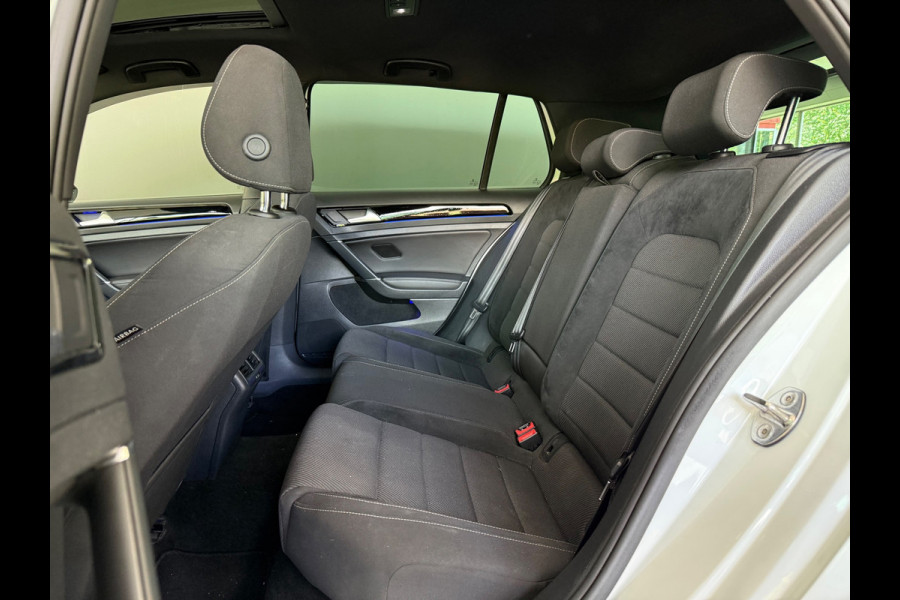 Volkswagen Golf 2.0 TSI 4Motion R 310PK|PANO