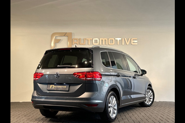 Volkswagen Touran 1.5 TSI Highline Business 7p Trekhaak|Camera
