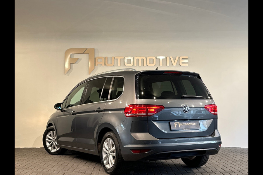 Volkswagen Touran 1.5 TSI Highline Business 7p Trekhaak|Camera