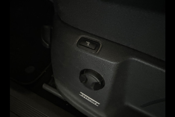 Volkswagen Touran 1.5 TSI Highline Business 7p Trekhaak|Camera