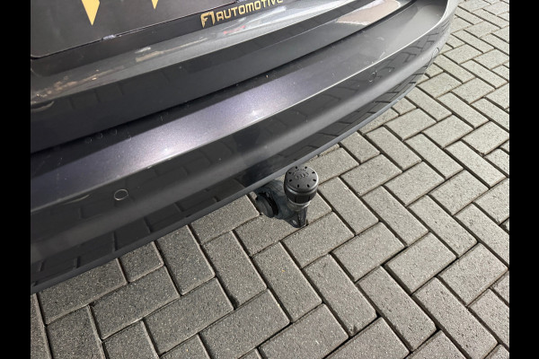 Volkswagen Touran 1.5 TSI Highline Business 7p Trekhaak|Camera