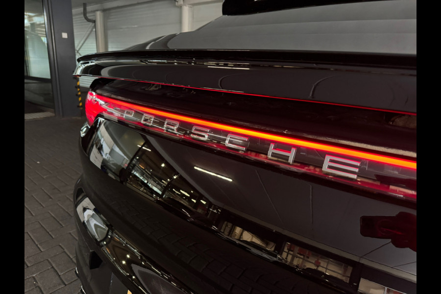 Porsche Cayenne Coupé 3.0 Pano|Sportuitlaat|Chrono|Luchtvering