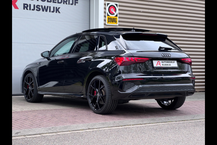 Audi A3 Sportback 45 TFSI e S edition Competition Pano/Camera