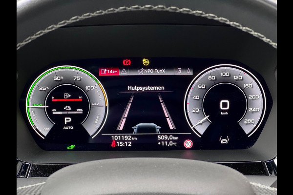 Audi A3 Sportback 45 TFSI e S edition Competition Pano/Camera