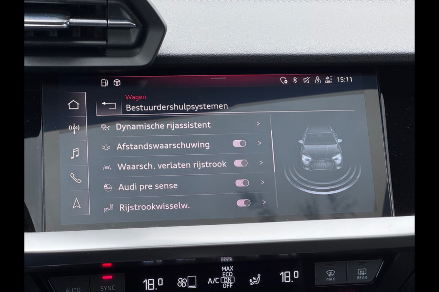 Audi A3 Sportback 45 TFSI e S edition Competition Pano/Camera