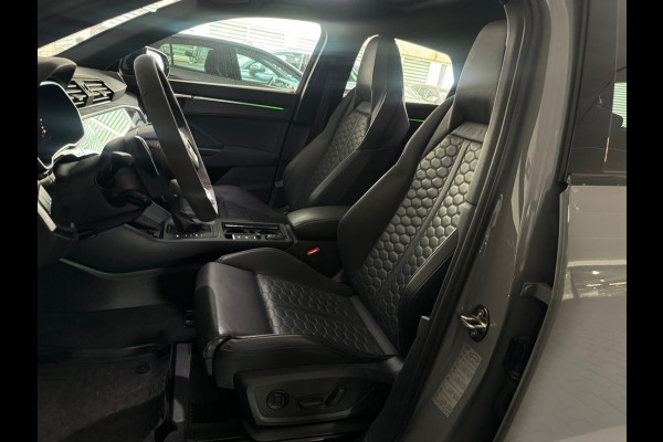 Audi RSQ3 Sportback 2.5 TFSI Pano|Memory|Sonos|RS Seat|Trekhaak