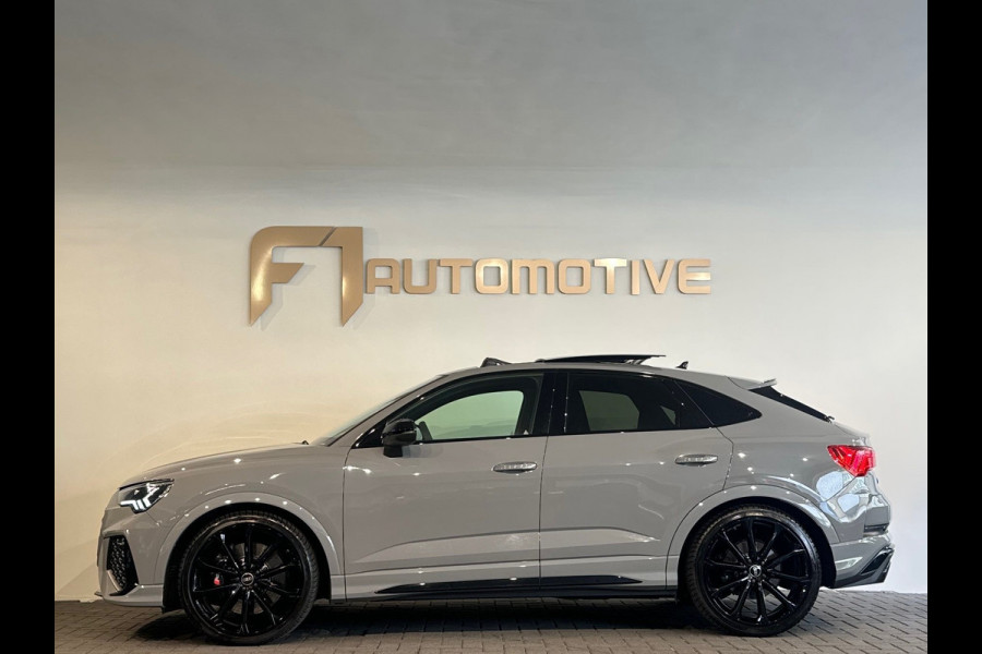 Audi RSQ3 Sportback 2.5 TFSI Pano|Memory|Sonos|RS Seat|Trekhaak