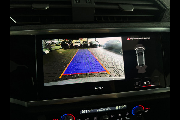 Audi RSQ3 Sportback 2.5 TFSI Pano|Memory|Sonos|RS Seat|Trekhaak