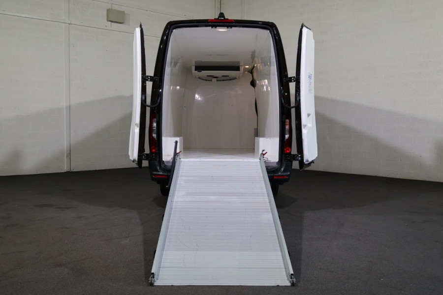 Mercedes-Benz Sprinter 319 CDI L4 H2 Koelwagen Vrieswagen Dag en Nacht
