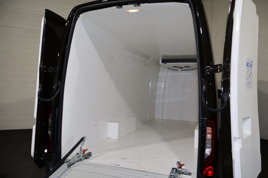 Mercedes-Benz Sprinter 319 CDI L4 H2 Koelwagen Vrieswagen Dag en Nacht
