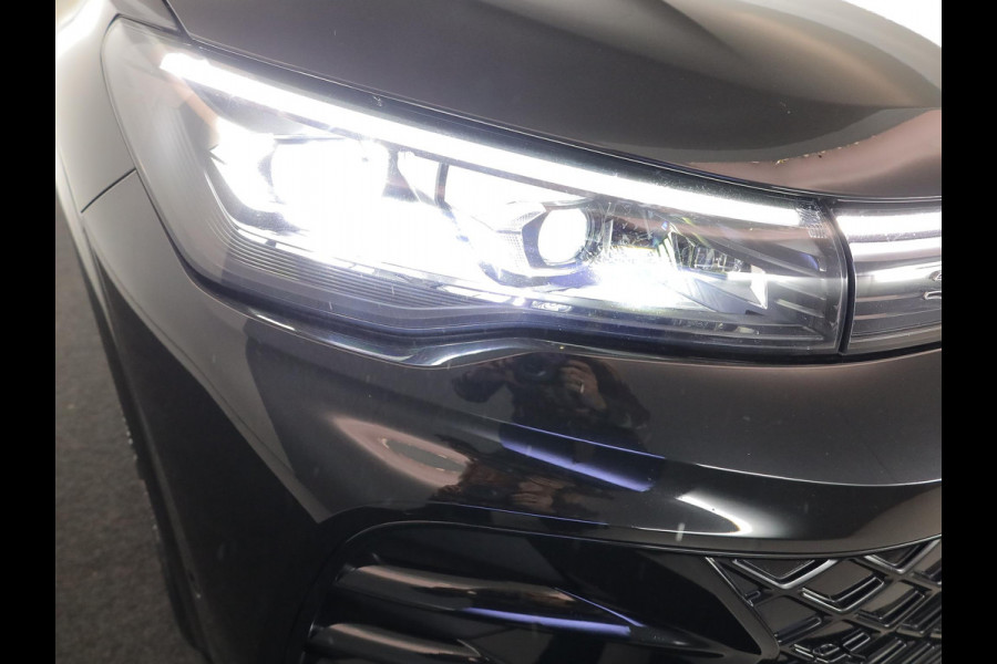 Volkswagen Tiguan 1.5 eHybrid R-Line Edition 272 pk Automaat (DSG) | Verlengde garantie | Navigatie | Panoramadak | Trekhaak (wegklapbaar) | Parkeersensoren (Park assist) | Rondomzicht camera| Lederen bekleding | Stoelverwarming v/a | R-Line |