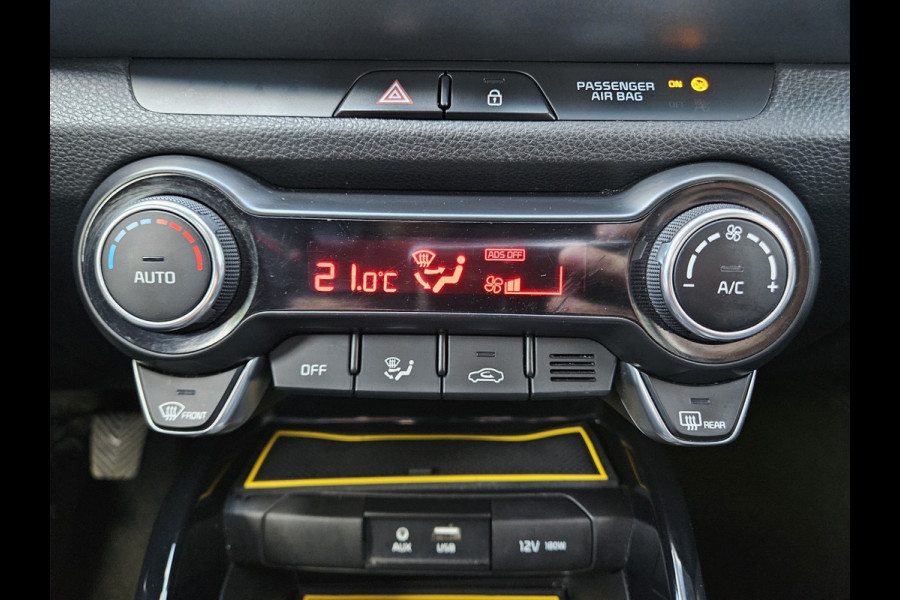 Kia Stonic 1.0 T-GDi DynamicLine Carplay! Camera! Navigatie! Nette Auto! Dealer Onderhouden!