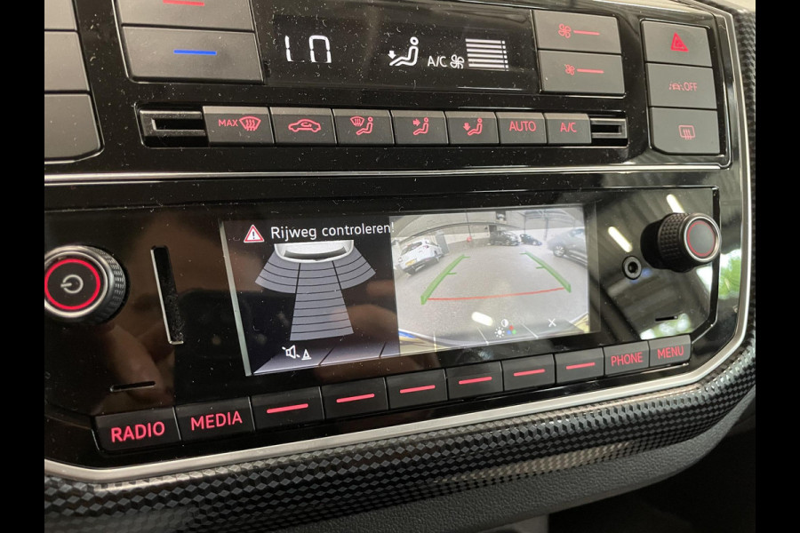 Volkswagen up! 1.0 Camera Parkeersensoren achter Cruise Control Climate Control