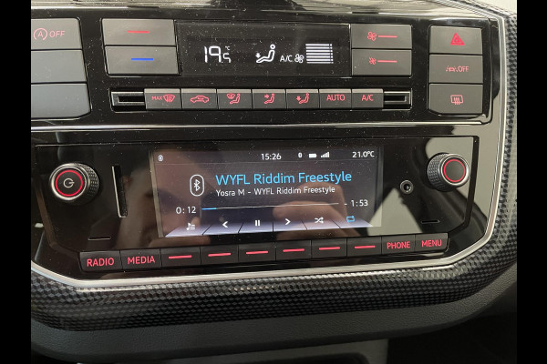 Volkswagen up! 1.0 Camera Parkeersensoren achter Cruise Control Climate Control