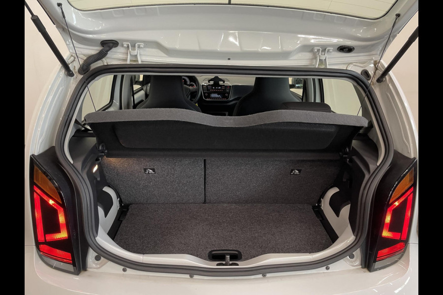 Volkswagen up! 1.0 Camera Parkeersensoren achter Cruise Control Climate Control
