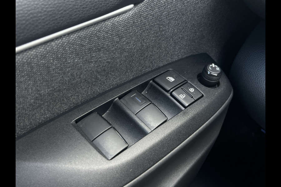 Toyota Yaris 1.5 Hybrid Dynamic | Navi | Carplay | Camera | Clima