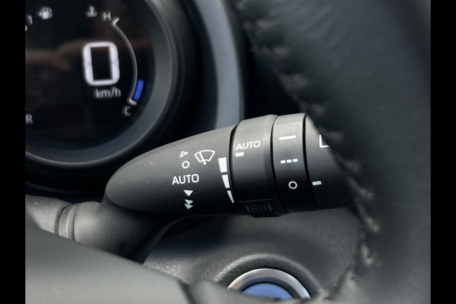Toyota Yaris 1.5 Hybrid Dynamic | Navi | Carplay | Camera | Clima
