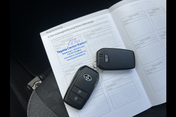 Toyota Yaris 1.5 Hybrid Dynamic | Navi | Carplay | Camera | Clima