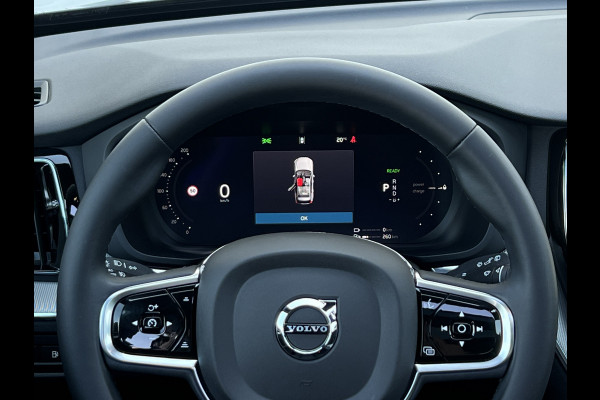 Volvo XC60 2.0 T6 Plug-in hybrid AWD Plus Black Edition | Trekhaak | Memory | Harman Kardon Audio | Pano