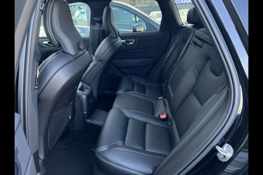 Volvo XC60 2.0 T6 Plug-in hybrid AWD Plus Black Edition | Trekhaak | Memory | Harman Kardon Audio | Pano