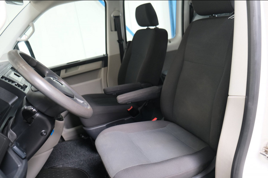 Volkswagen Transporter 2.0 TDI L2H1 DC Comfortline Pick-up - Airco, Cruise, PDC, Trekhaak.