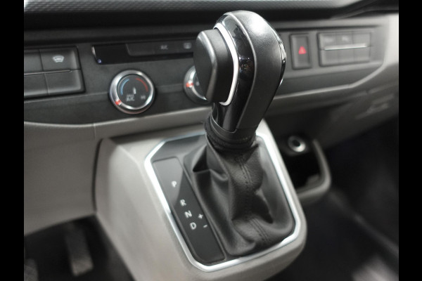 Volkswagen Transporter 2.0 TDI L2H1 Automaat Dubbele Cabine Airco Cruise Navigatie Parkeersensoren