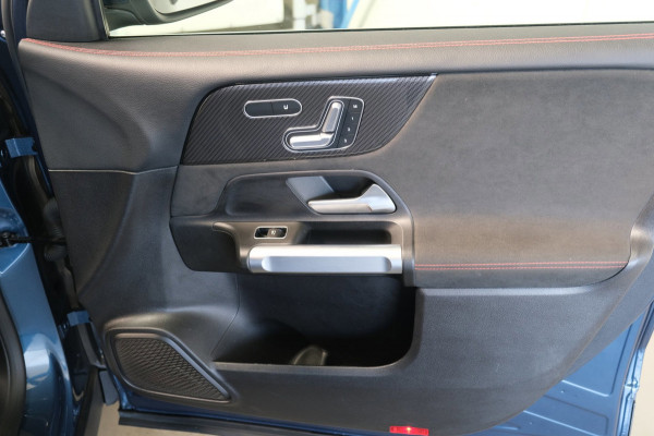 Mercedes-Benz GLE 220 D 4MATIC AMG > Grijs kenteken < Airco, Cruise, Trekhaak, Camera, Carplay.