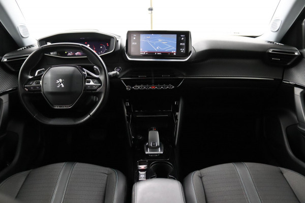 Peugeot 2008 1.2 Allure*CARPLAY*ACC*LANE-ASS*NAVI*CAM*ECC*HAAK*