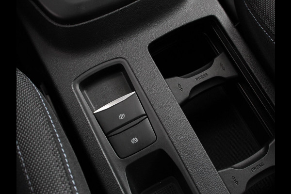 Ford FOCUS Wagon 1.0 155pk Automaat Hybrid Active X Navigatie Climate Control Camera Parkeer sensoren B&O Dab Led Lichtmetalen velgen Apple Carplay/Android Auto