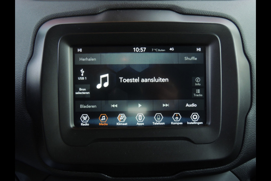 Jeep Renegade 1.3T DDCT Longitude 150 PK Automaat | Keyless Entry | Apple/Android Carplay | 17 Inch Velgen