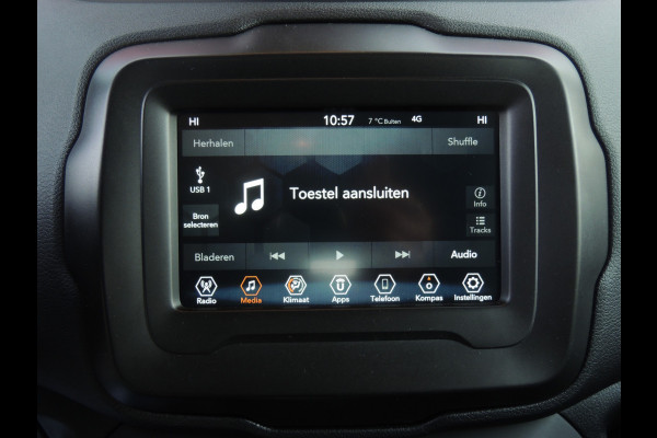 Jeep Renegade 1.3T DDCT Longitude 150 PK Automaat | Keyless Entry | Apple/Android Carplay | 17 Inch Velgen